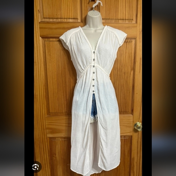 NWT $128 Anthropologie Gauzy Tunic Buttondown In White Size M - Picture 5 of 11